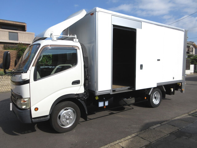 トヨタその他の車種パネルバン小型（2t・3t）[写真03]