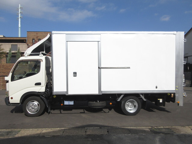 トヨタその他の車種パネルバン小型（2t・3t）[写真06]