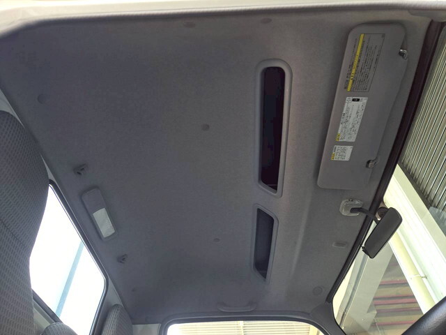 日野デュトロ平ボディ小型（2t・3t）[写真27]