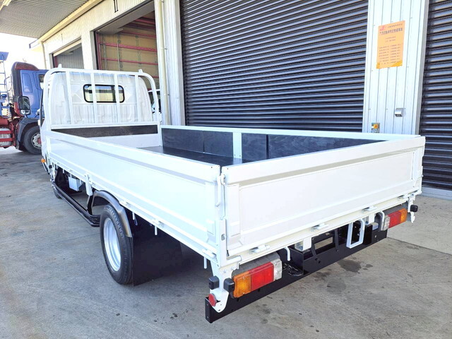 日野デュトロ平ボディ小型（2t・3t）[写真04]
