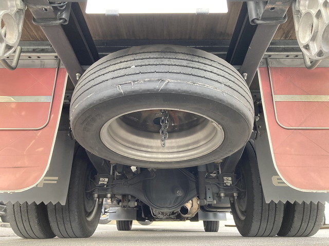 いすゞエルフアルミバン小型（2t・3t）[写真10]