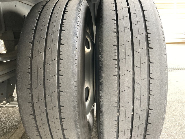 いすゞエルフアルミバン小型（2t・3t）[写真12]