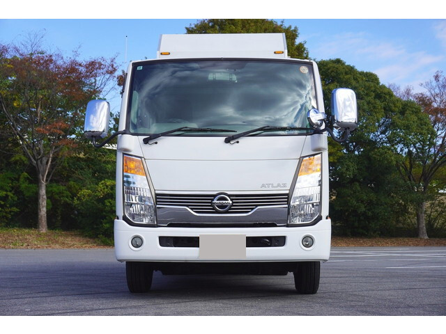 日産アトラスダブルキャブ（Wキャブ）小型（2t・3t）[写真03]