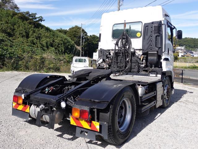 いすゞギガトレーラーヘッド（トラクターヘッド）大型（10t）[写真02]