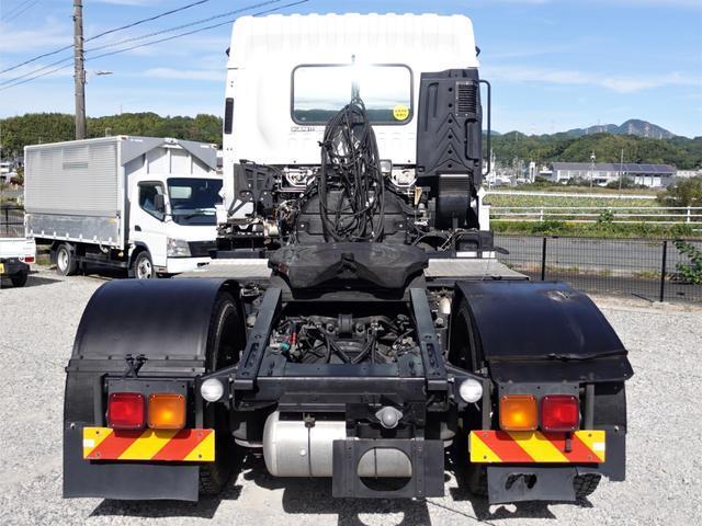 いすゞギガトレーラーヘッド（トラクターヘッド）大型（10t）[写真06]