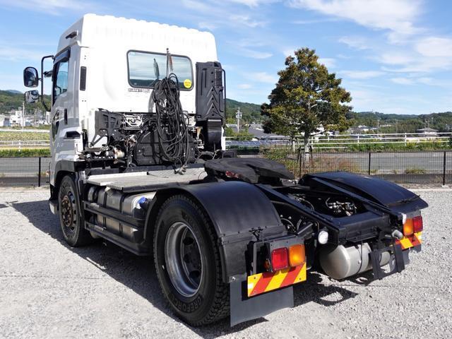 いすゞギガトレーラーヘッド（トラクターヘッド）大型（10t）[写真07]