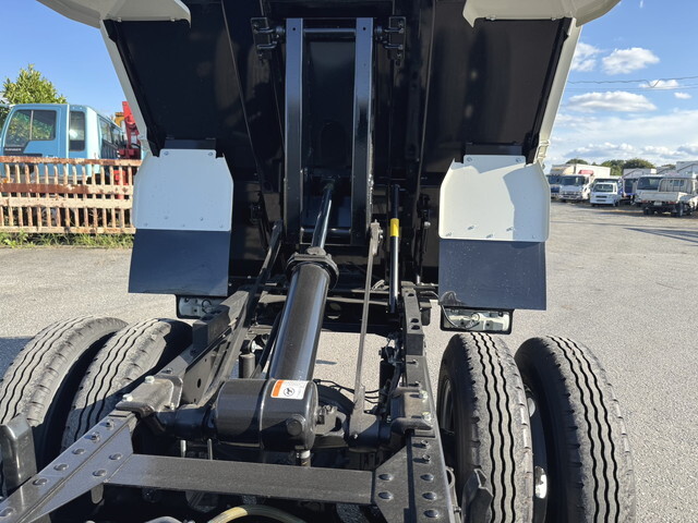 日野デュトロダンプ小型（2t・3t）[写真13]