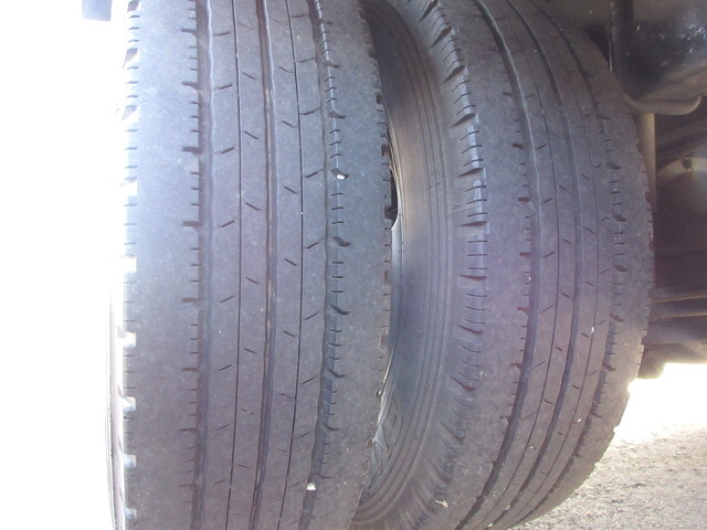 トヨタその他の車種冷凍車（冷蔵車）小型（2t・3t）[写真35]