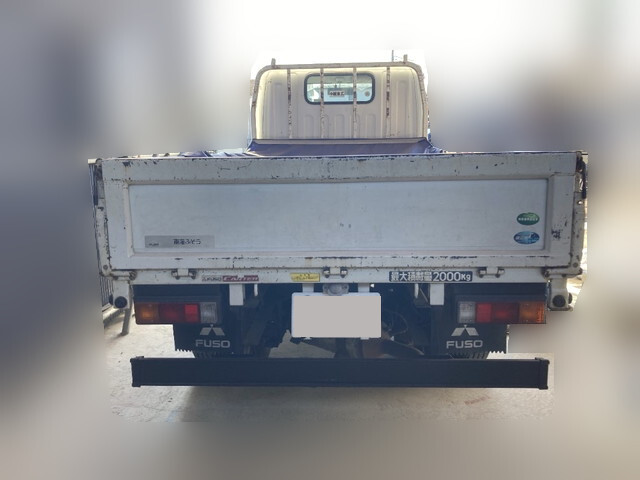 三菱ふそうキャンター平ボディ小型（2t・3t）[写真04]