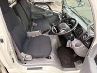 日野デュトロ平ボディ小型（2t・3t）[写真19]