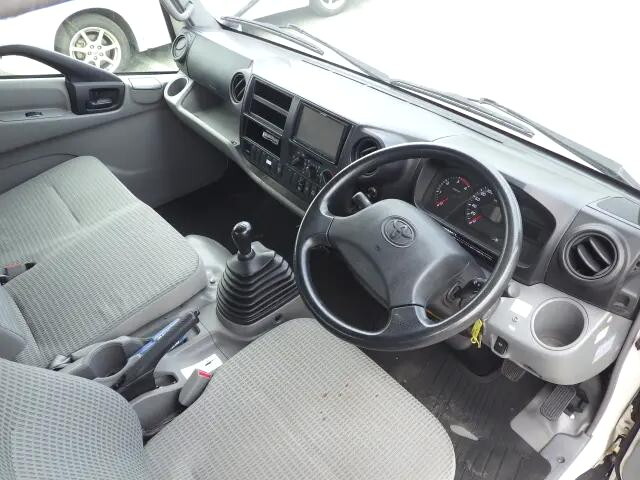 トヨタトヨエースセーフティローダー小型（2t・3t）[写真06]