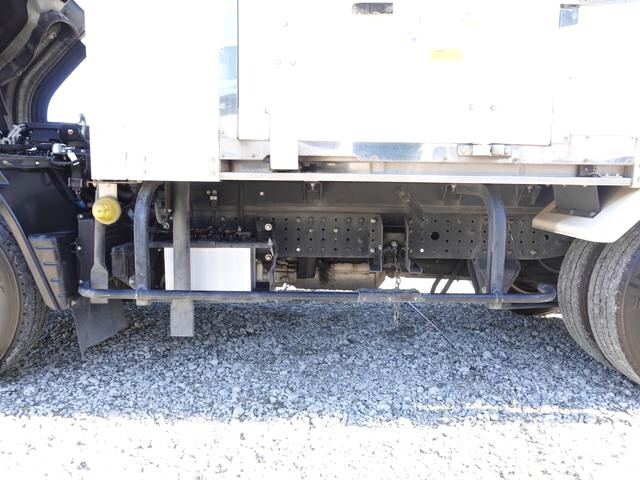 三菱ふそうキャンター冷凍車（冷蔵車）小型（2t・3t）[写真21]