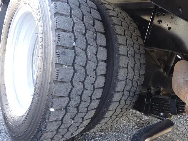 トヨタダイナ平ボディ小型（2t・3t）[写真25]