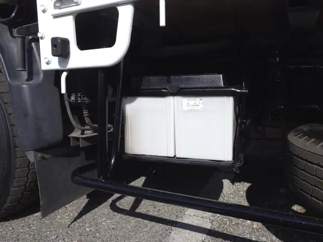 トヨタダイナ平ボディ小型（2t・3t）[写真31]