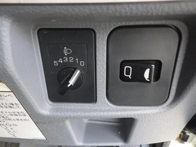 三菱ふそうキャンター深ダンプ（土砂禁ダンプ）小型（2t・3t）[写真14]