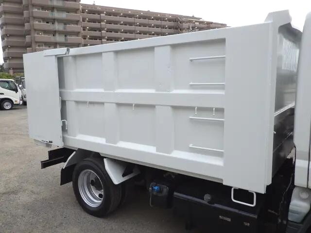 三菱ふそうキャンター深ダンプ（土砂禁ダンプ）小型（2t・3t）[写真19]