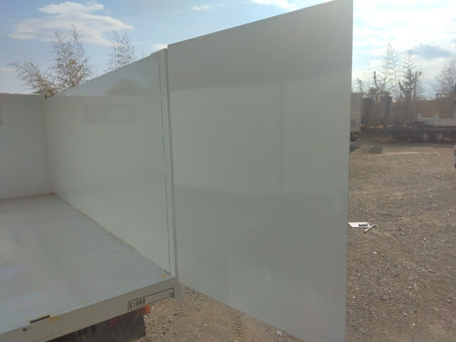 三菱ふそうキャンター深ダンプ（土砂禁ダンプ）小型（2t・3t）[写真11]