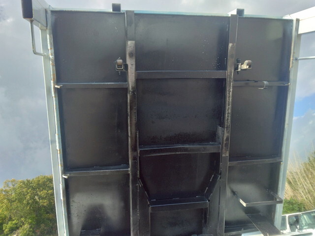 三菱ふそうキャンター深ダンプ（土砂禁ダンプ）小型（2t・3t）[写真22]