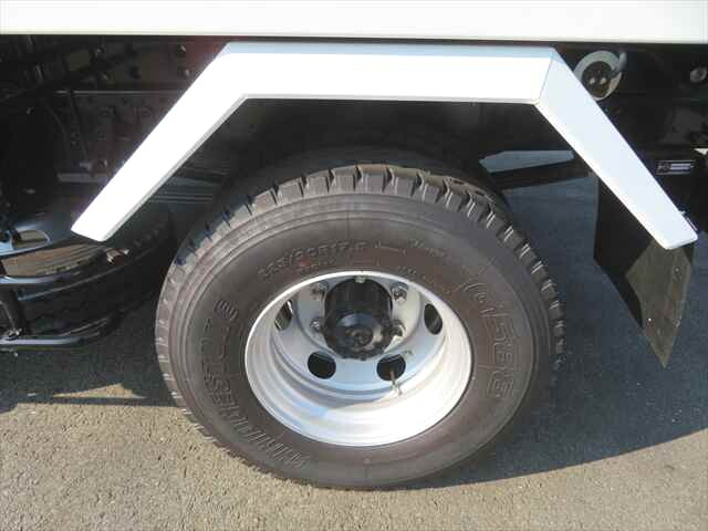 三菱ふそうファイターダンプ中型（4t）[写真19]