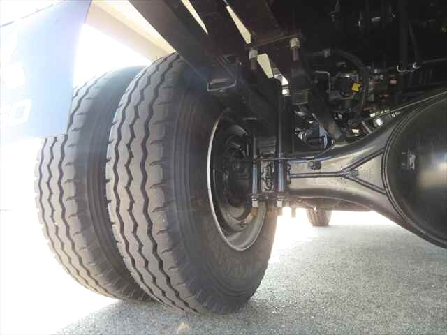 三菱ふそうファイターダンプ中型（4t）[写真20]