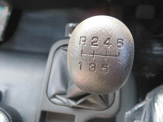 三菱ふそうファイターダンプ中型（4t）[写真31]