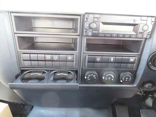 三菱ふそうファイターダンプ中型（4t）[写真33]