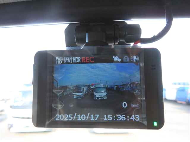 三菱ふそうファイターダンプ中型（4t）[写真34]