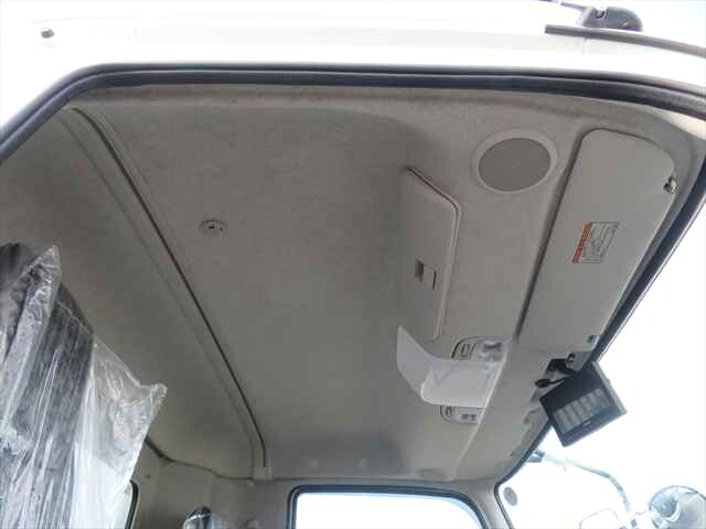 三菱ふそうファイターダンプ中型（4t）[写真38]