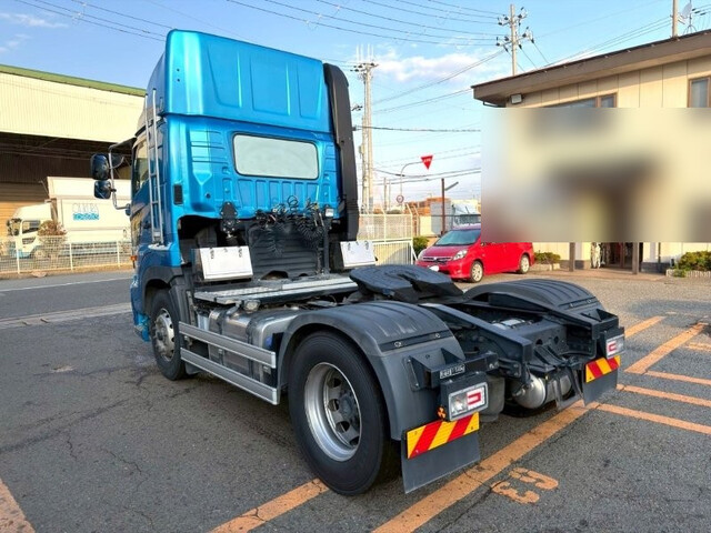 日野プロフィアトレーラーヘッド（トラクターヘッド）大型（10t）[写真02]