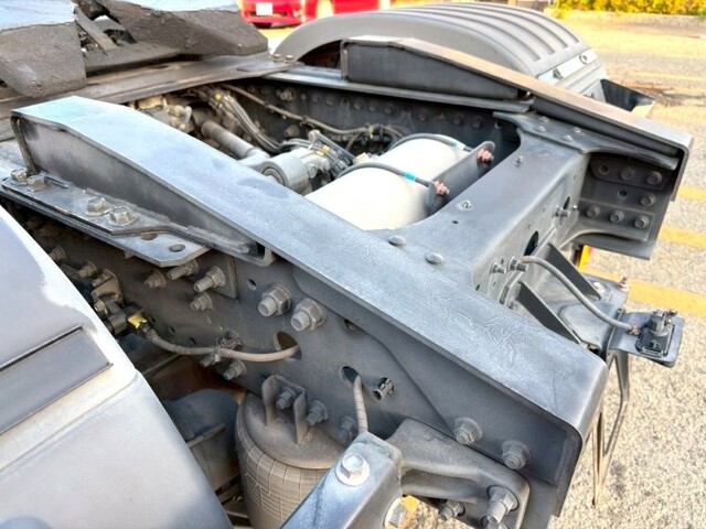 日野プロフィアトレーラーヘッド（トラクターヘッド）大型（10t）[写真07]