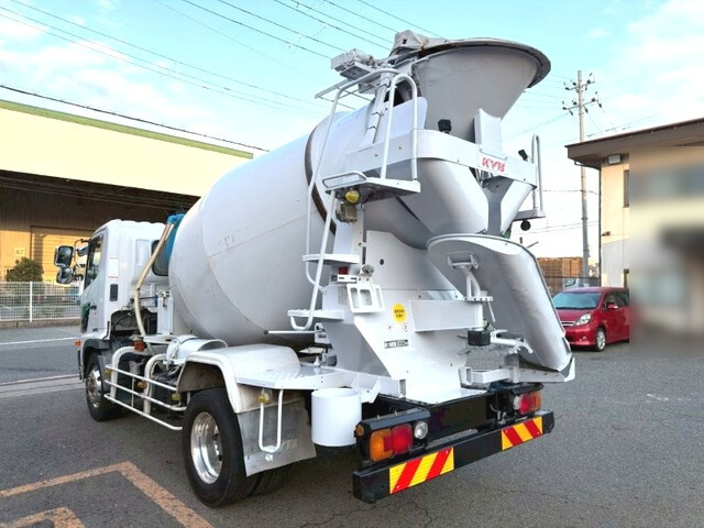 日野レンジャーミキサー車（コンクリートミキサー）増トン（6t・8t）[写真02]