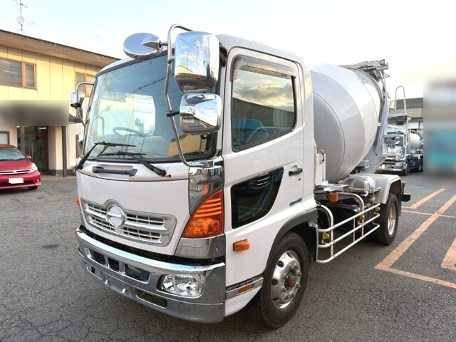 日野レンジャーミキサー車（コンクリートミキサー）増トン（6t・8t）[写真03]