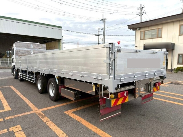 UDトラックスクオンアルミブロック大型（10t）[写真02]