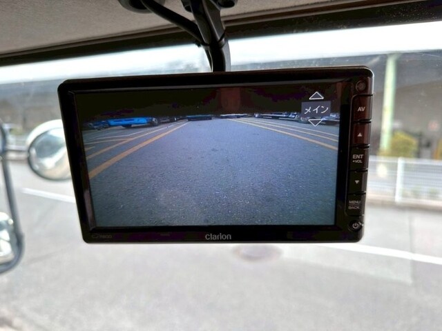 UDトラックスクオンアルミブロック大型（10t）[写真23]