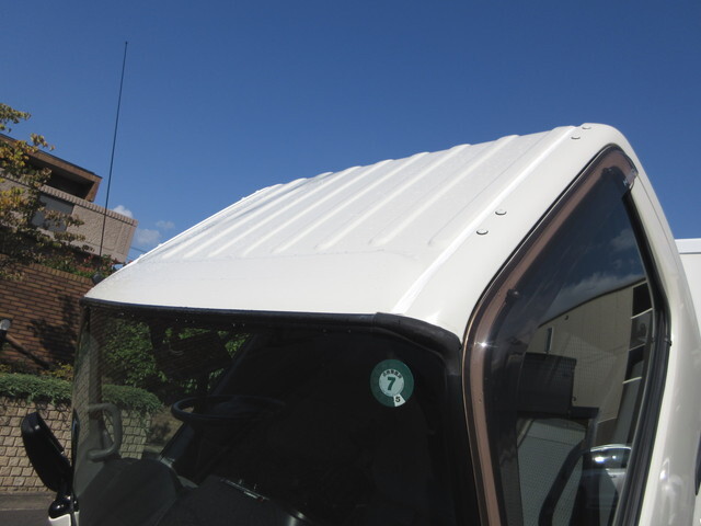 日野デュトロ冷凍車（冷蔵車）小型（2t・3t）[写真31]