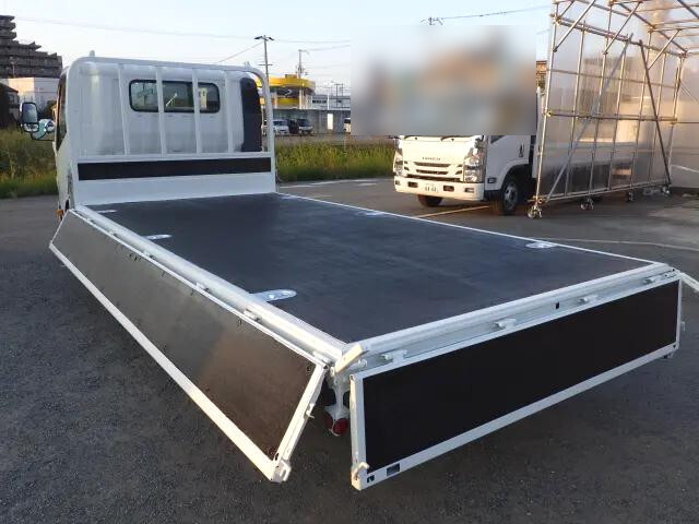 日野デュトロ平ボディ小型（2t・3t）[写真20]