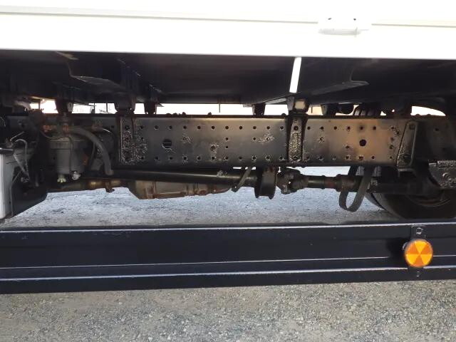 日野デュトロ平ボディ小型（2t・3t）[写真30]