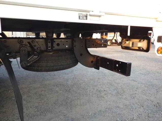 日野デュトロ平ボディ小型（2t・3t）[写真33]