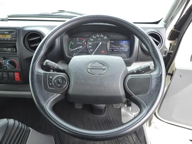 日野デュトロ平ボディ小型（2t・3t）[写真15]