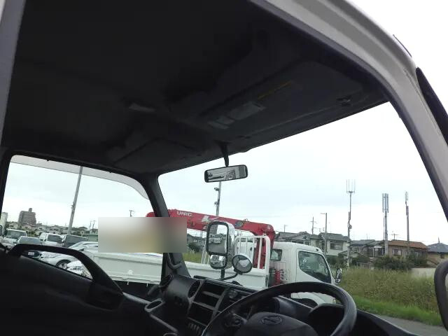 日野デュトロ平ボディ小型（2t・3t）[写真19]