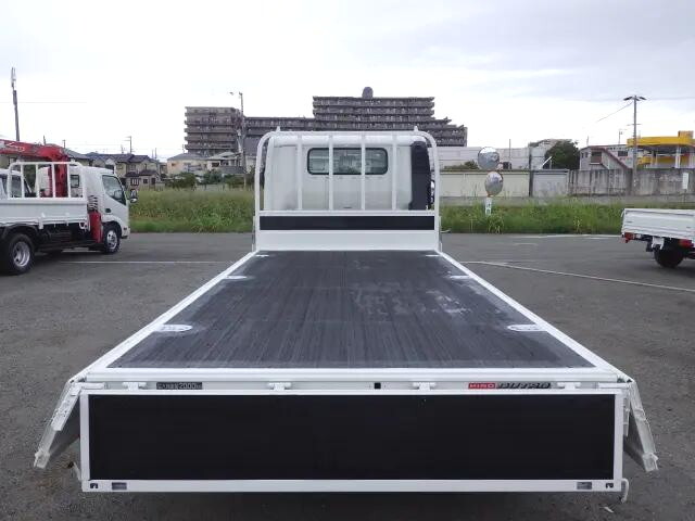 日野デュトロ平ボディ小型（2t・3t）[写真21]