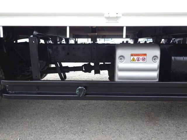 日野デュトロ平ボディ小型（2t・3t）[写真29]