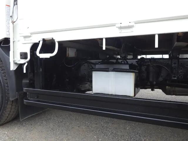日野デュトロ平ボディ小型（2t・3t）[写真31]