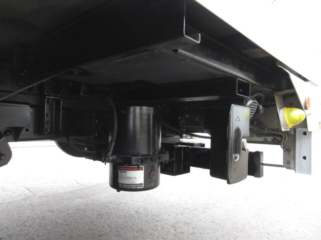 トヨタトヨエースアルミバン小型（2t・3t）[写真38]