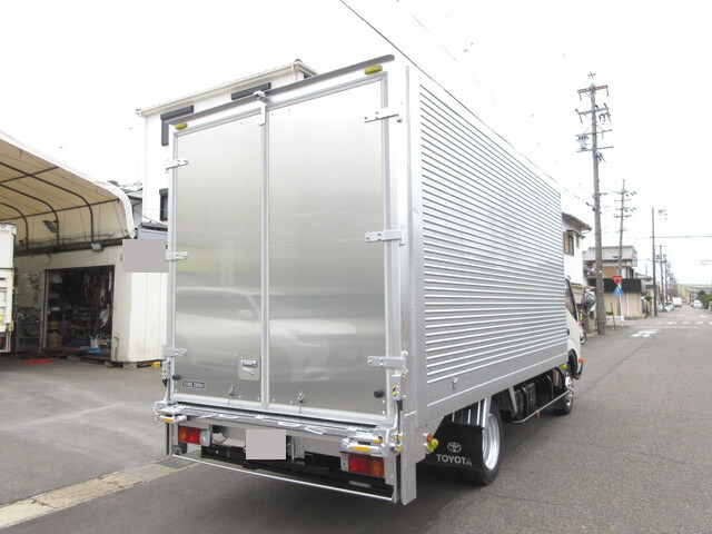 トヨタトヨエースアルミバン小型（2t・3t）[写真04]