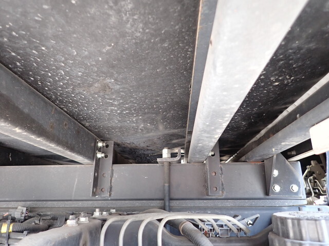 日野レンジャーアルミバン中型（4t）[写真26]