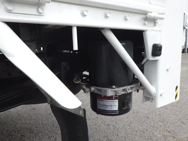 トヨタダイナ平ボディ小型（2t・3t）[写真34]