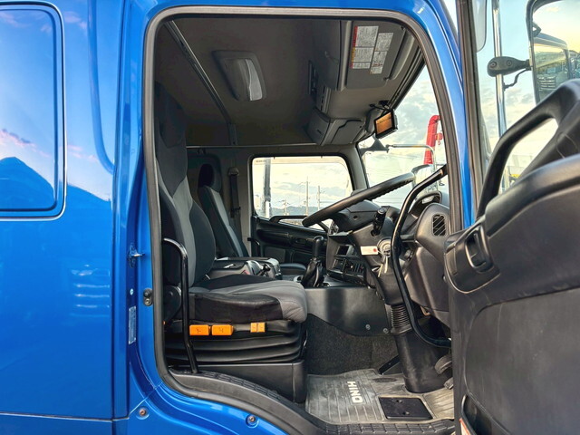 日野プロフィアクレーン4段大型（10t）[写真18]