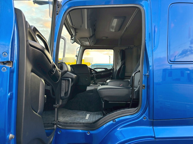 日野プロフィアクレーン4段大型（10t）[写真23]