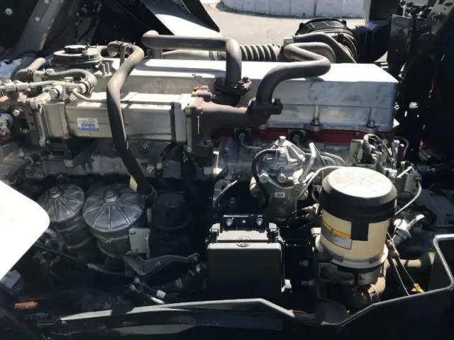 日野プロフィアセルフクレーン4段大型（10t）[写真13]